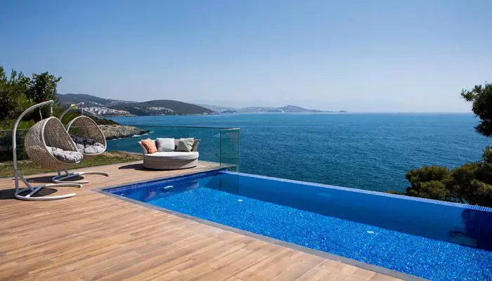 هتل پاین بی هالیدی ریزورت کوش آداسی